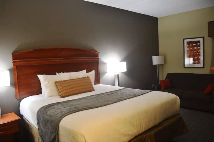 Room 3 of 23